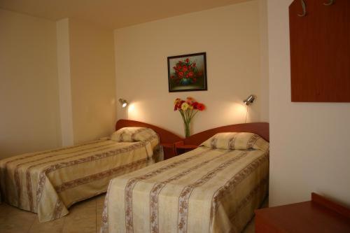 Hotel Focus Varna Habitación foto