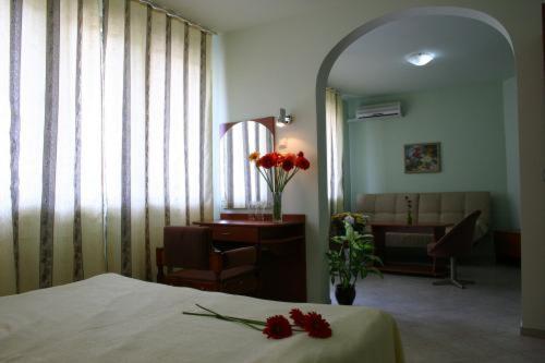 Hotel Focus Varna Habitación foto